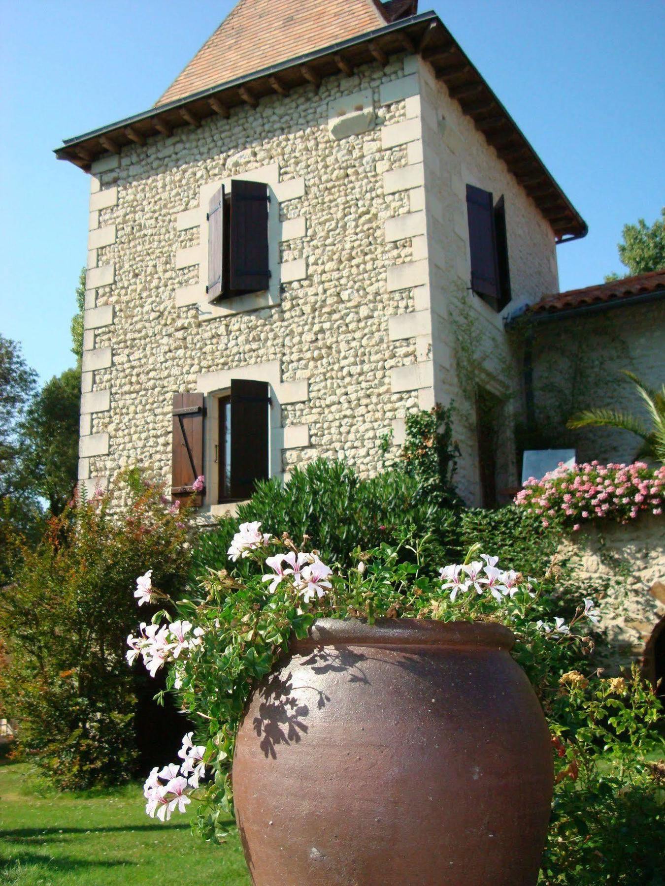 Hotel Moulin Rouhaud Montboyer Exteriér fotografie